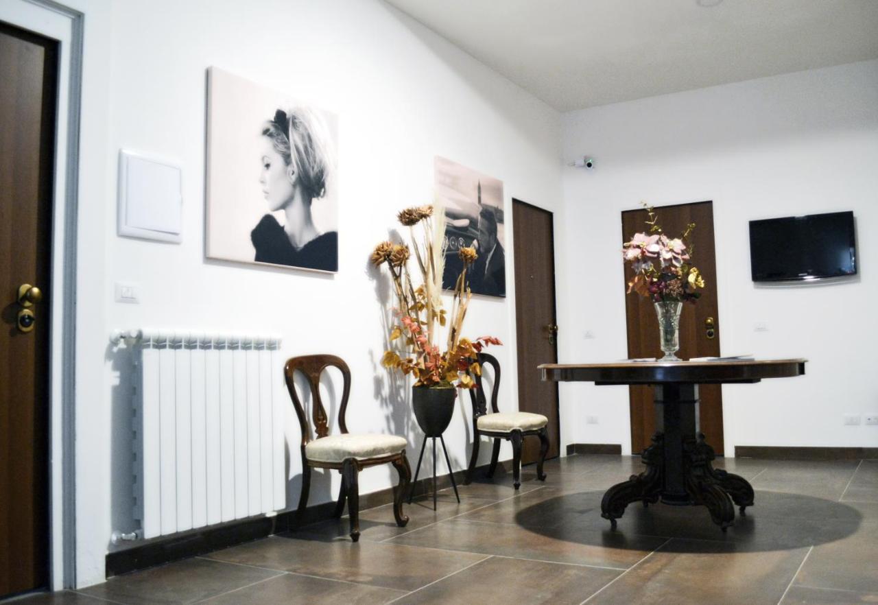Questo Rinascimento Casa Audrey Napoli Eksteriør bilde